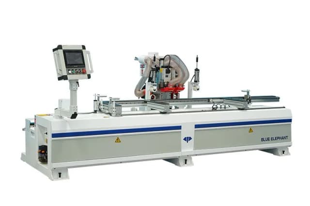 Mașină CNC Frezat Locașuri Balamale și Încuietori Uși