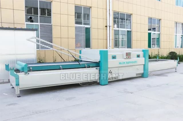 Presă Automată de Vacuum pentru Producția de Mobilier