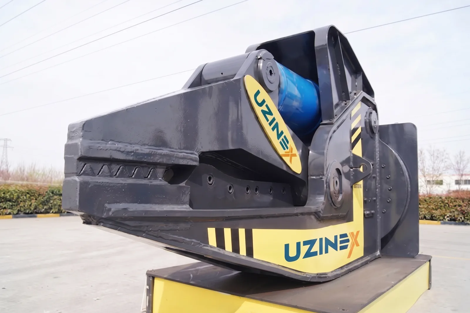 Foarfecă hidraulică pentru excavator, imaginea 1