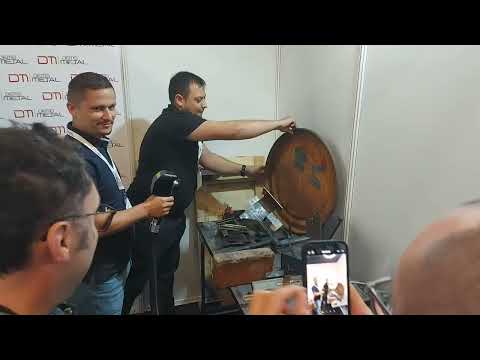 Uzinex на Demo Metal Brașov | спеціалізована виставка металообробки